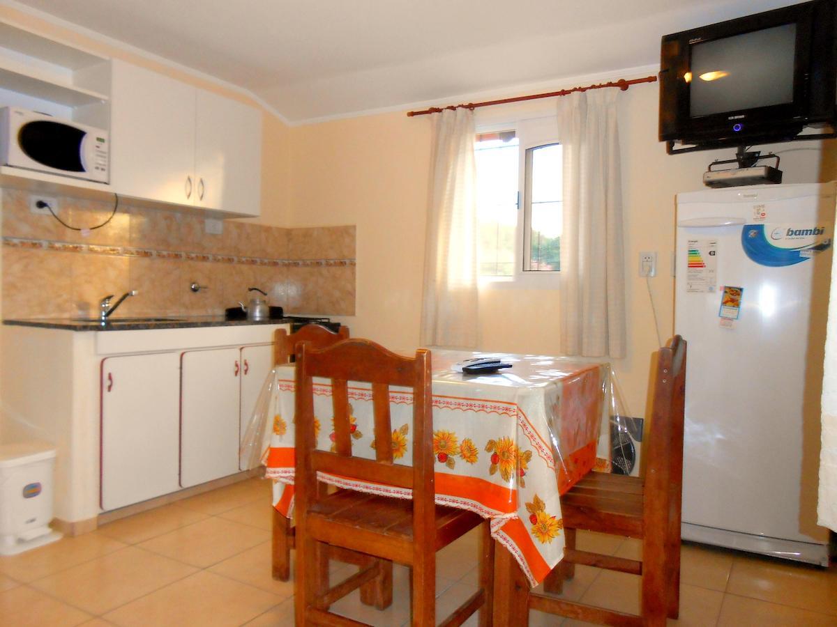 Cabana Lo De Leo Lodge